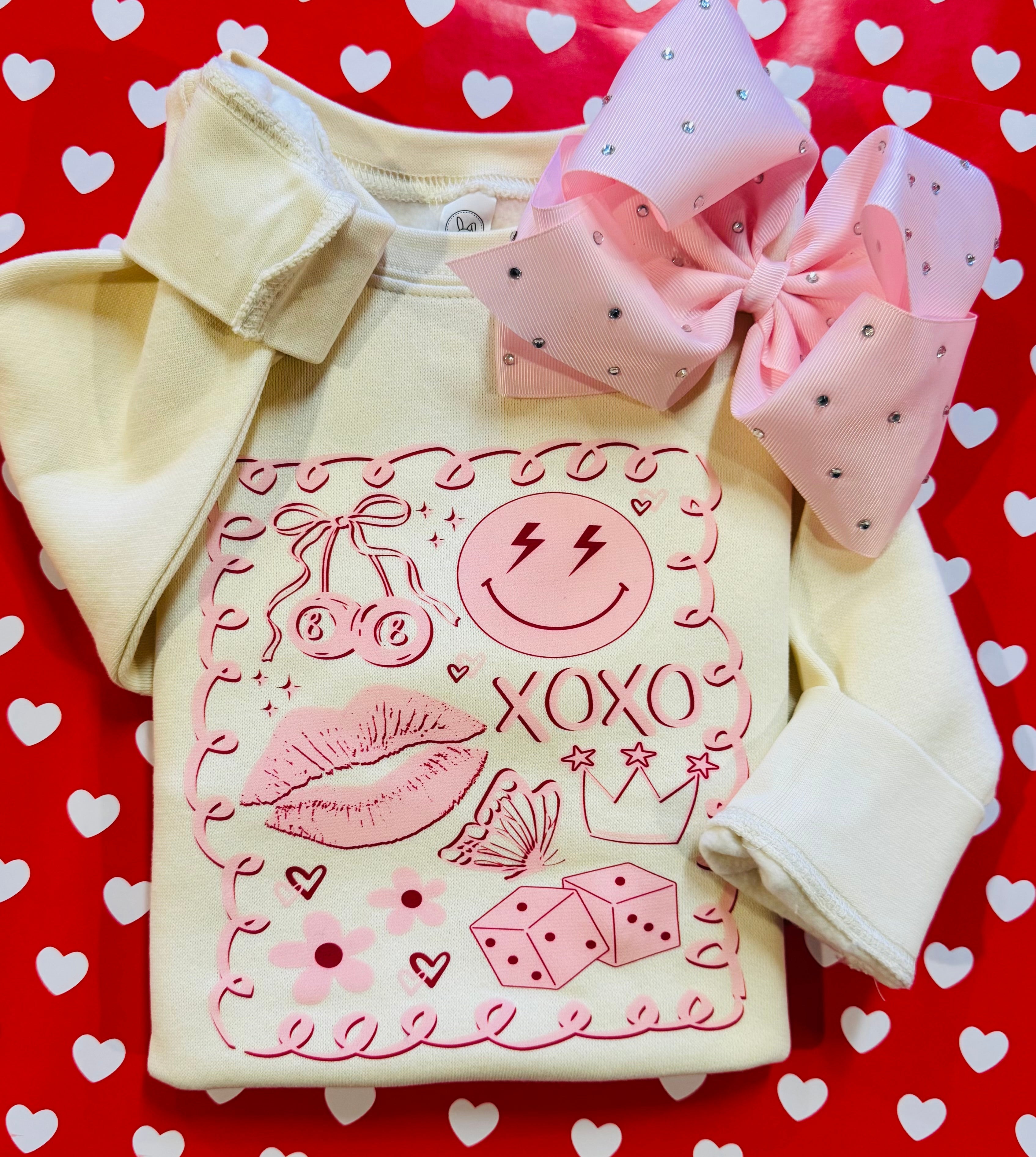 XOXO Valentine Icons Sweatshirt/Tee